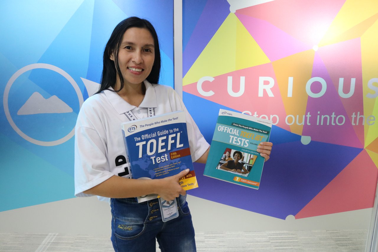 フィリピン留学 Cebu21 - Curious World Academy-Teachers and materials-17